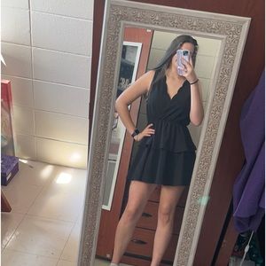 size m/L dress black. cute but business casual as well